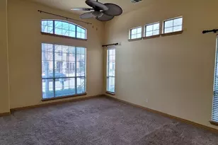 8706 Lohr Valley Rd, Irving, TX 75063 - Photo 6