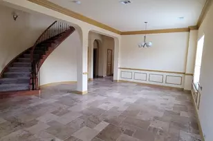 8706 Lohr Valley Rd, Irving, TX 75063 - Photo 12