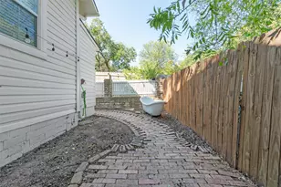 318 S Walnut St, Weatherford, TX 76086 - Photo 16