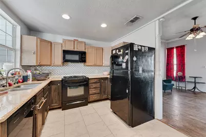 318 S Walnut Street, Weatherford, TX 76086 - Photo 6