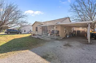 9201 Farmer Rd, White Settlement, TX 76108 - Photo 4