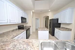 410 Red Sage Ln, Duncanville, TX 75137 - Photo 4