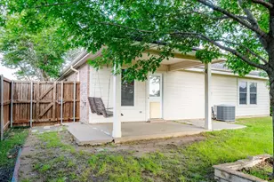 712 Corral St, Cross Roads, TX 76227 - Photo 18