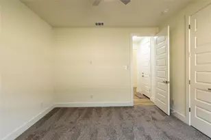 2820 Pennsylvania Ave, Dallas, TX 75215 - Photo 26