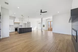 1033 Arbor Vista Dr, Azle, TX 76020 - Photo 12