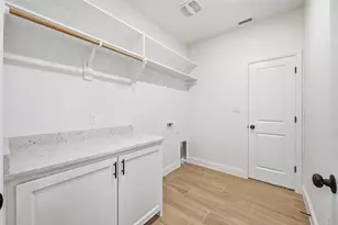 1033 Arbor Vista Dr, Azle, TX 76020 - Photo 32