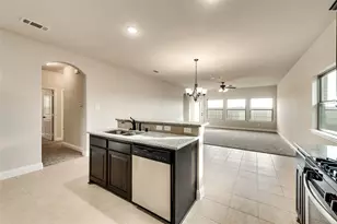 619 Beechwood Dr, Greenville, TX 75402 - Photo 2