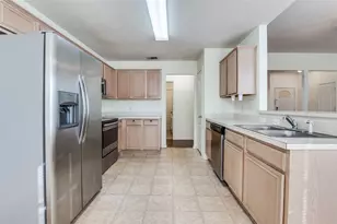 462 Tranquility Ln, Cedar Hill, TX 75104 - Photo 8