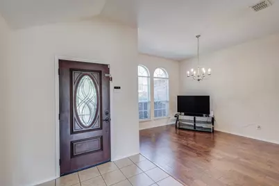 319 Highland View Drive, Wylie, TX 75098 - Photo 2