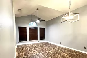 7904 Fox Chase Dr, Fort Worth, TX 76137 - Photo 10