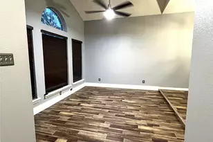 7904 Fox Chase Dr, Fort Worth, TX 76137 - Photo 2