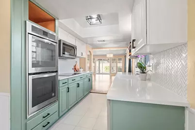 8715 Kingspoint Drive, Dallas, TX 75238 - Photo 16