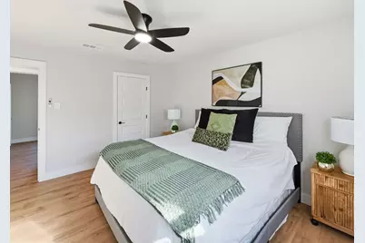 2110 Cedarcrest Drive, Carrollton, TX 75007 - Photo 22