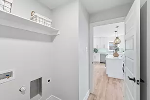 2110 Cedarcrest Dr, Carrollton, TX 75007 - Photo 26