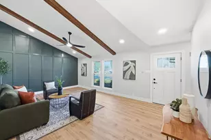 2110 Cedarcrest Dr, Carrollton, TX 75007 - Photo 4