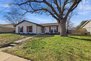 2110 Cedarcrest Dr, Carrollton, TX 75007 - Photo 34