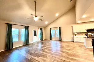 633 Hidden Cove Dr, Princeton, TX 75407 - Photo 6