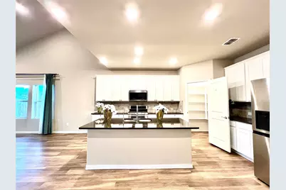 633 Hidden Cove Drive, Princeton, TX 75407 - Photo 8