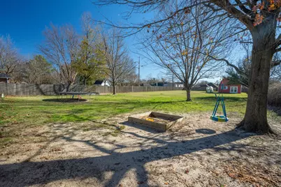 1311 Tiffany Lane, Commerce, TX 75428 - Photo 36