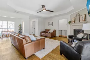 1311 Tiffany Ln, Commerce, TX 75428 - Photo 6