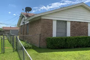 3606 Judge Dupree Dr, Dallas, TX 75241 - Photo 2