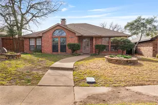 405 W Oak St, Wylie, TX 75098 - Photo 1