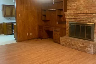 919 Magnolia Ln, Lancaster, TX 75146 - Photo 8