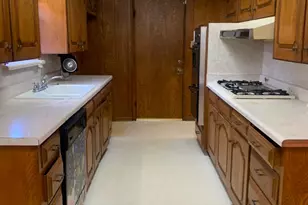 919 Magnolia Ln, Lancaster, TX 75146 - Photo 10