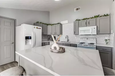 7021 Newberry Court E, Fort Worth, TX 76120 - Photo 6