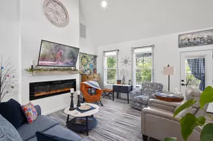 116 Lindsey Ln, Runaway Bay, TX 76426 - Photo 10