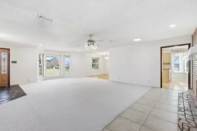 2825 Winterhaven Drive, Hurst, TX 76054 - Photo 10