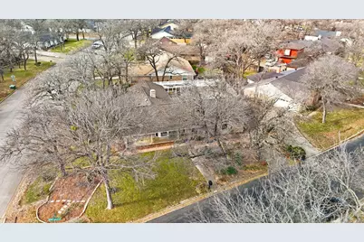 2825 Winterhaven Drive, Hurst, TX 76054 - Photo 36