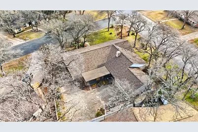 2825 Winterhaven Drive, Hurst, TX 76054 - Photo 38