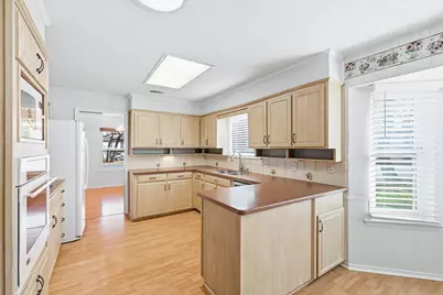 2825 Winterhaven Drive, Hurst, TX 76054 - Photo 14