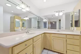 2825 Winterhaven Dr, Hurst, TX 76054 - Photo 26