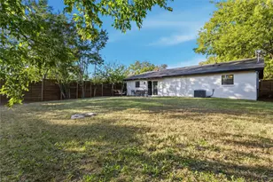 1202 Hillwood Dr, Lewisville, TX 75067 - Photo 20