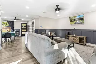 1202 Hillwood Dr, Lewisville, TX 75067 - Photo 6