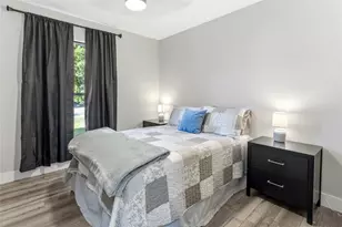 1202 Hillwood Dr, Lewisville, TX 75067 - Photo 18