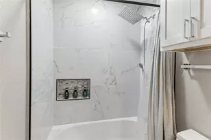 1202 Hillwood Dr, Lewisville, TX 75067 - Photo 22