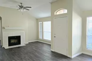 5205 Wedgewood Dr, Garland, TX 75043 - Photo 4