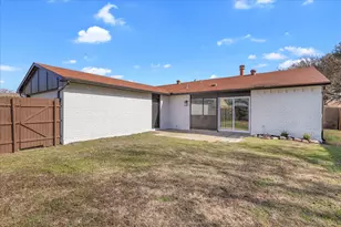 1913 Edna Smith Dr, Garland, TX 75040 - Photo 24