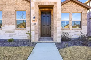 108 N Sky Dr, Celina, TX 75009 - Photo 2