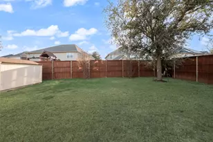 4902 Spring Lake Pkwy, Mansfield, TX 76063 - Photo 36