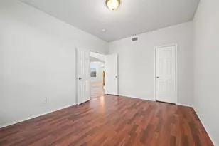 4902 Spring Lake Pkwy, Mansfield, TX 76063 - Photo 6