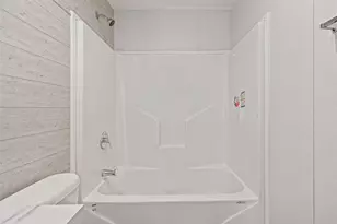 915 Arkansas River Dr, Granbury, TX 76048 - Photo 30