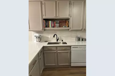 7429 Kingswood Drive, Fort Worth, TX 76133 - Photo 8