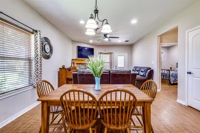 402 E Main Street, Tioga, TX 76271 - Photo 4