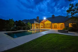 4525 La Hacienda Dr, Abilene, TX 79602 - Photo 2