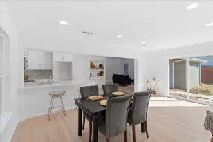 158 Centennial Dr, Lewisville, TX 75067 - Photo 12