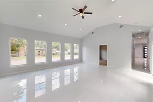 1718 Beaver Creek Cir, Duncanville, TX 75137 - Photo 4